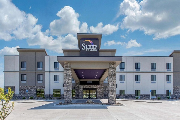 Sleep Inn & Suites Ankeny - Des Moines image 3